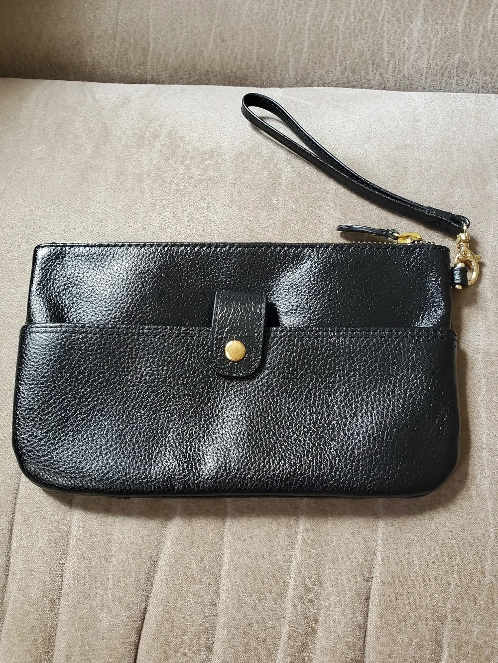 LODIS Olivia Black Italian Leather Zip Closure Wristlet Wallet